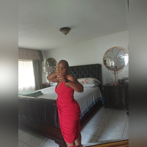 Victoria Secret Red Dress - Picture 4 of 5